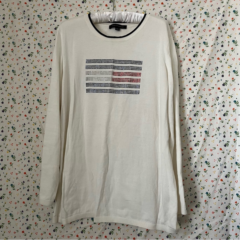 White Tommy Hilfiger Long sleeve sweater